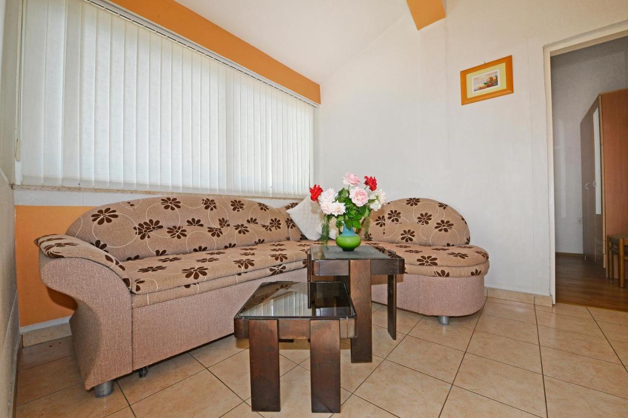 פורץ Apartments Ella מראה חיצוני תמונה