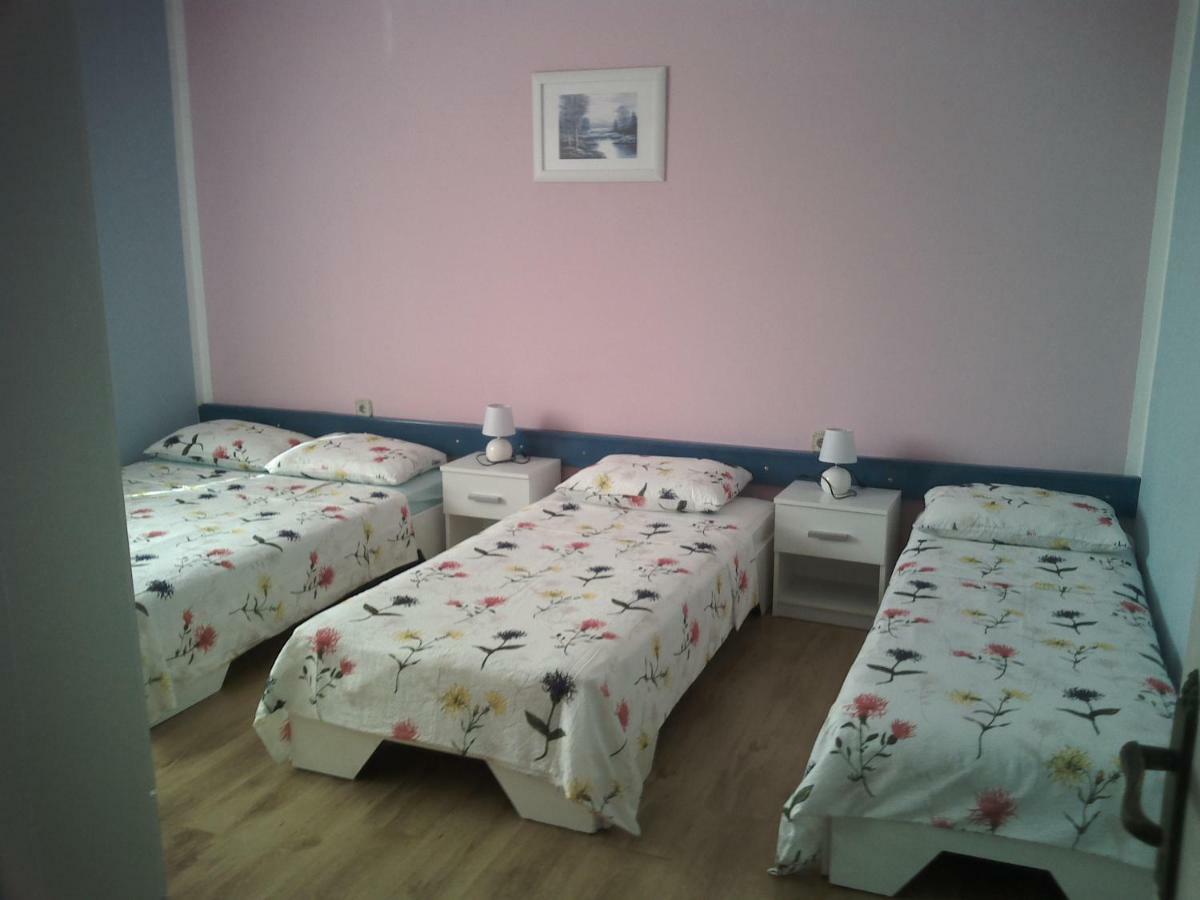 פורץ Apartments Ella מראה חיצוני תמונה